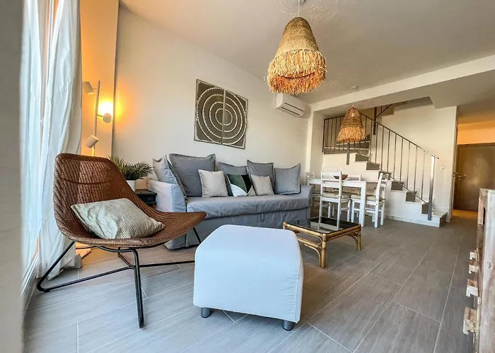 Tarifa Cozy House - Pool - Parking - Family